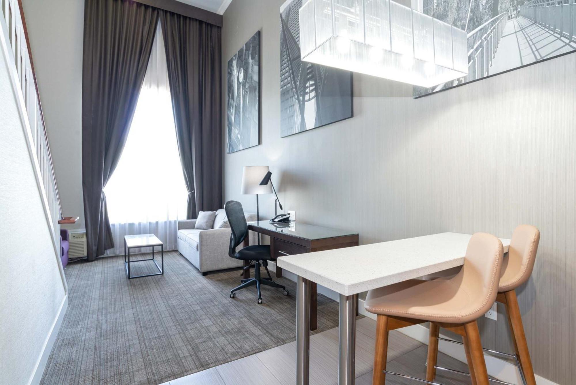 Sandman Signature Winnipeg Airport Hotel & Suites Eksteriør bilde